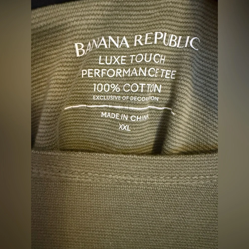 Banana Republic size XXL. Green/olive. Worn once.